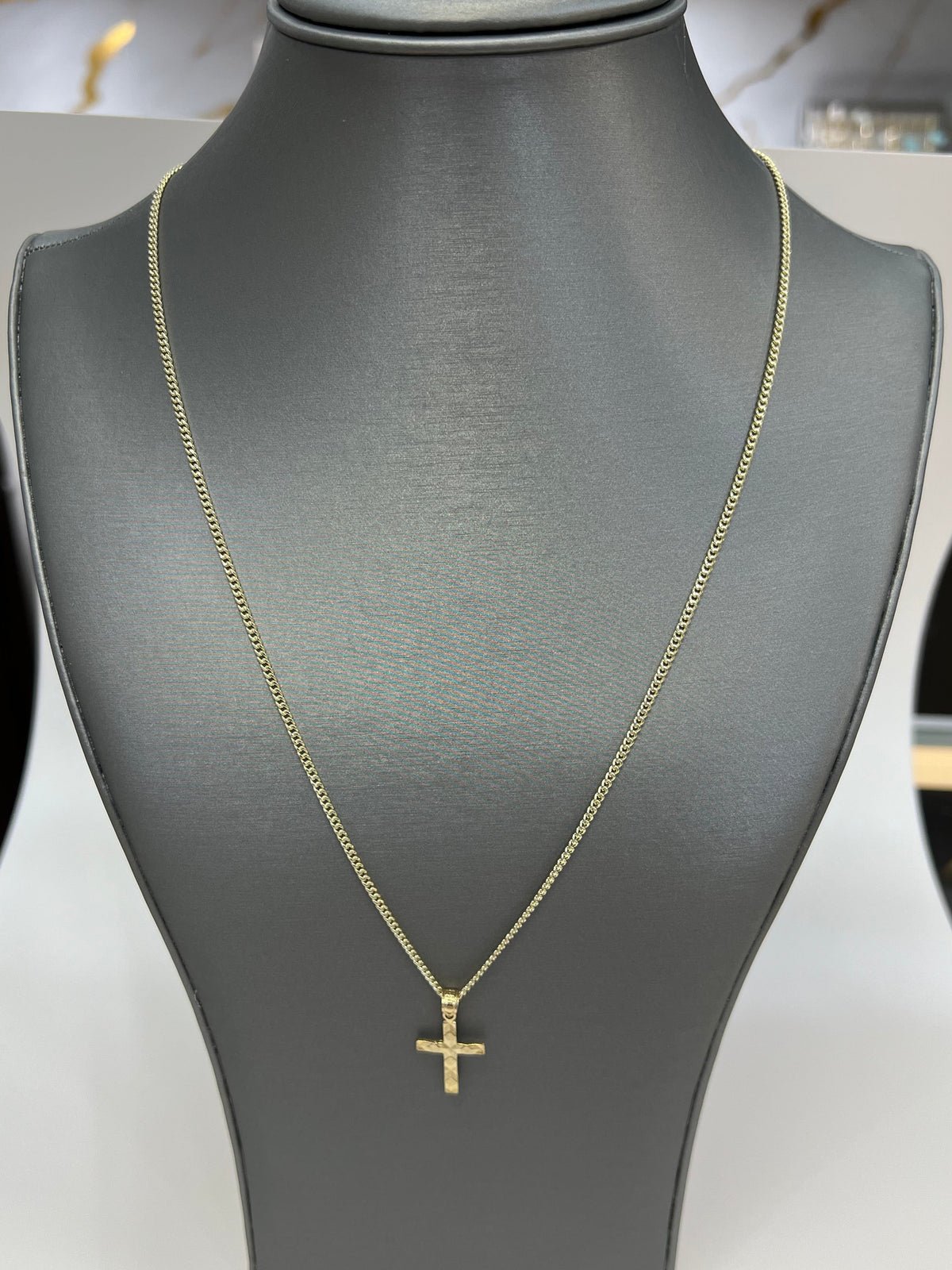 C83- SET 10K Hollow Miami Cuban Chain 18” (2.2mm) & 10K Nugget Cross Pendant W.G