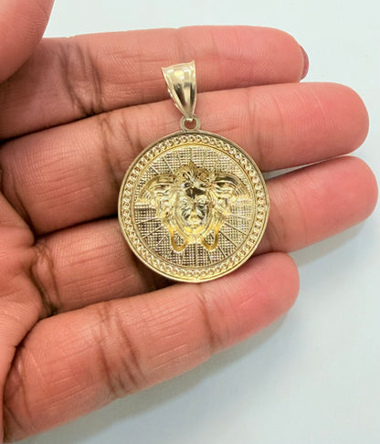 1862- NEW 14K Medusa Head Pendant (1.080") W.G