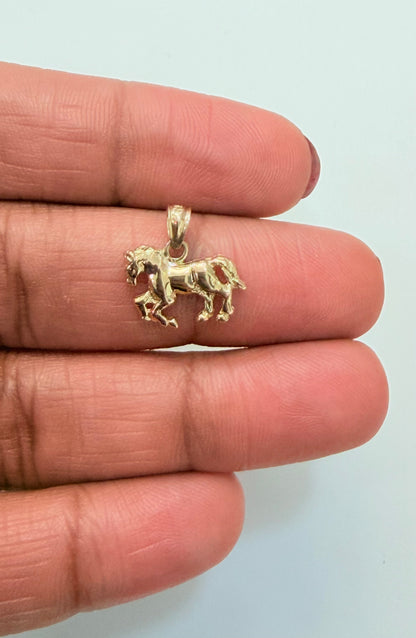 1856- NEW 14K Solid Gold Horse Pendant W.G