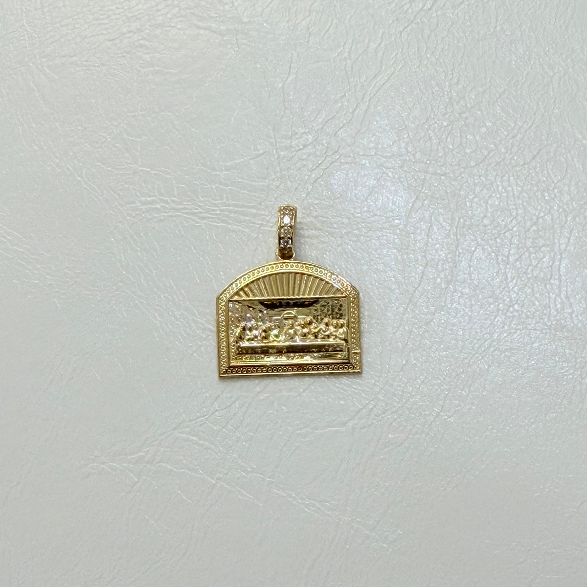 1859- NEW 14K The Last Supper Gold Small Pendant W.G
