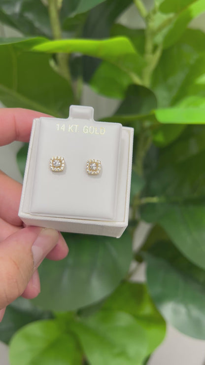 1361- NEW 14K Small Square Full Cz Stud Earrings (6.4mm) W.G