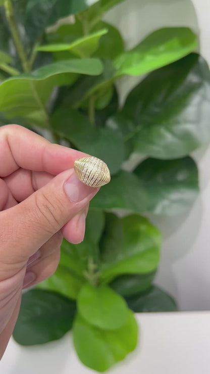 1454- NEW 10K Gold Fancy Women's Ring W.G