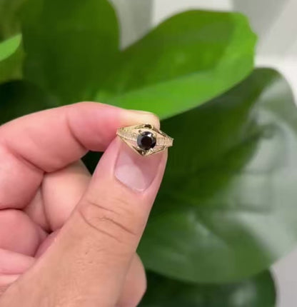 1586- NEW 14K Gold Fashion Black Stone Ring W.G